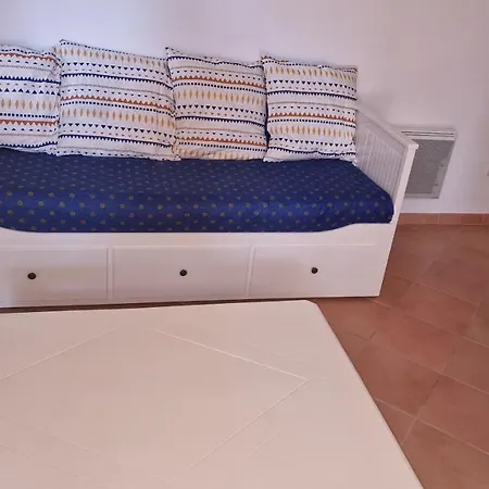 Au Pied De La Sainte Victoire *